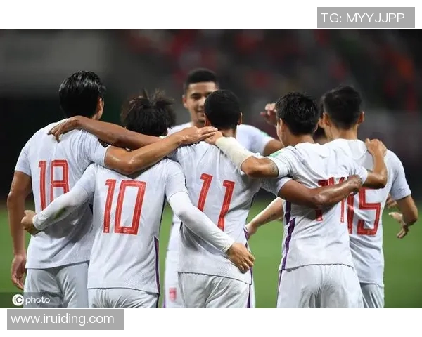 足球明星齐聚快乐大本营畅谈梦想与激情的精彩瞬间